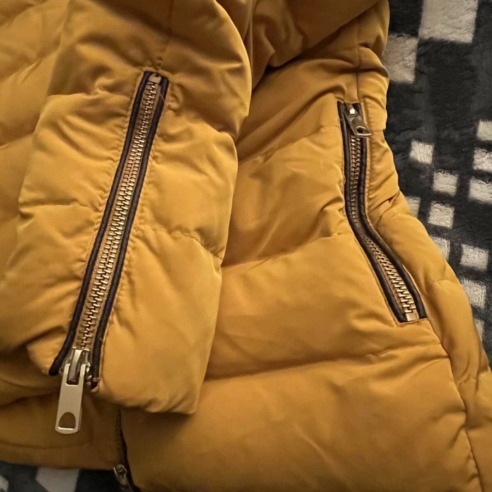 Zara Basic Brown and Gold Puffer Jacket with Hooded Fur - Picture 4 of 7